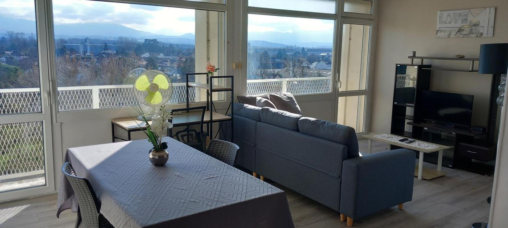 Apartamento Cap Sud - 53M2- Vue Pyrenees- Hypercentre-Wifi Fibre -Nouvelle Literie Tarbes Exterior foto