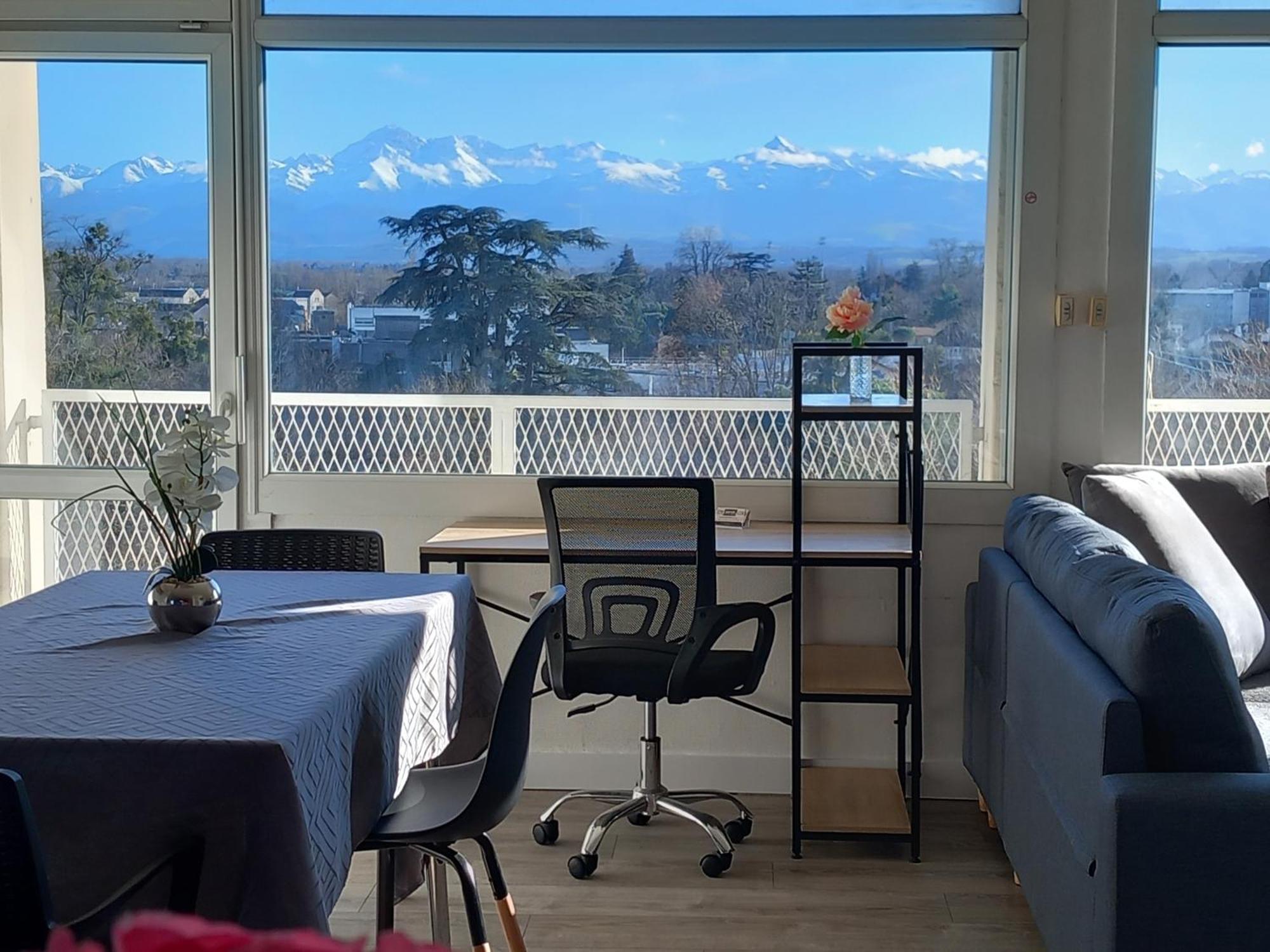 Apartamento Cap Sud - 53M2- Vue Pyrenees- Hypercentre-Wifi Fibre -Nouvelle Literie Tarbes Exterior foto